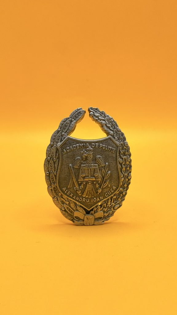 Insignă absolvent Academia de Poliție din metal emailat
